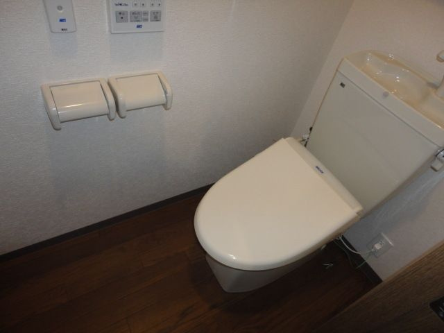 オランジェ・ベルクのトイレ