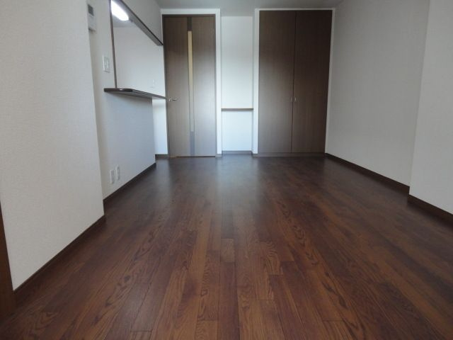 オランジェ・ベルクの居間・リビング