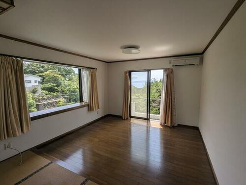 【洋室】 | 大室高原別荘地　戸建