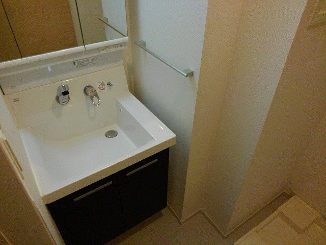 スカイブルーレジデンス横浜の洗面所