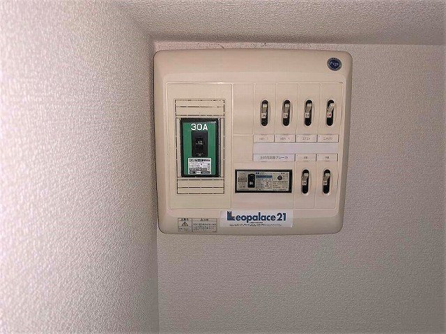 レオパレス北寺尾のその他|ブレーカーです。
