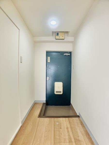浅川コーポの玄関|シンプルで使いやすい玄関です