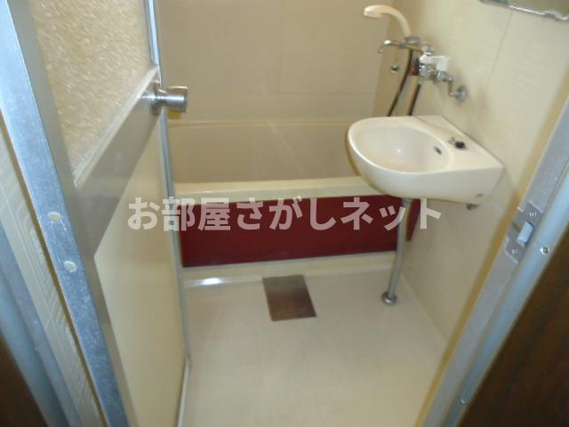 チコハウスの浴室