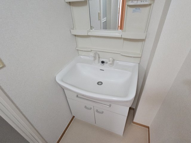 レーヴフロンスＡの洗面所