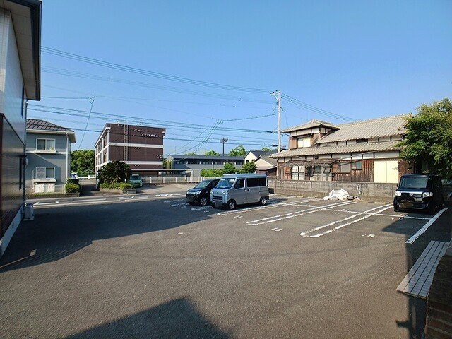アクシス本城　Ｂの駐車場