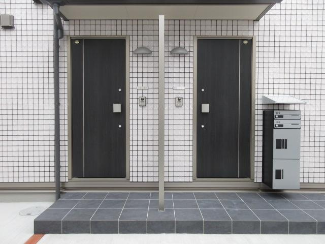 メゾンボヌールⅠの玄関