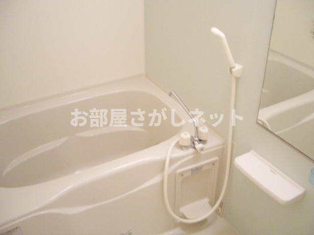 ノーブル・コーケ・横浜【おとり物件なし】#学生・社会人にオススメ！初期費用分割払いOK！の浴室
