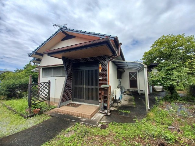 宇土市立岡町の中古一戸建