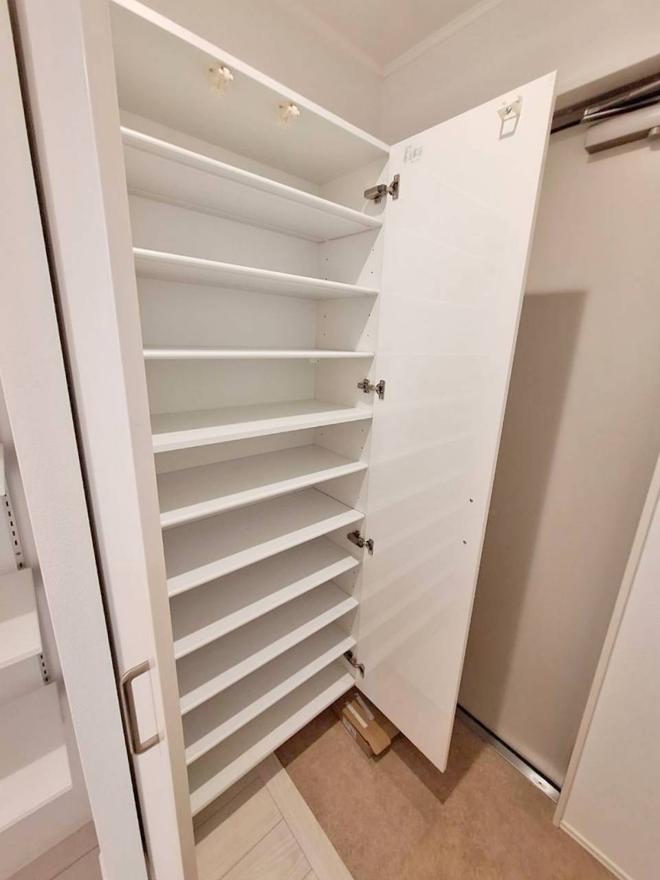 No.FLATの収納