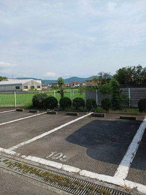 【駐車場】 | グリーンハイツ誉 | カースペースがあります