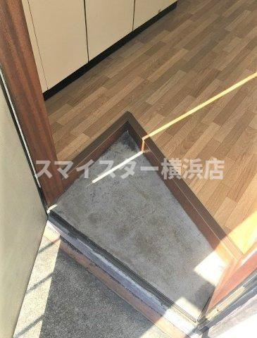 第3鈴木コーポの玄関