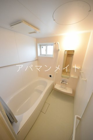 【浴室】 | ロイヤルクレストⅢ | 追い焚き付き！