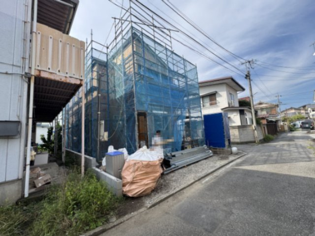 新築　高崎市昭和町　GRAFARE　１号棟の駐車場|現地写真　駐車スペースは2台分可能です！
