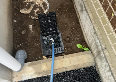 【設備】 | 宮下町新築戸建 | 毎日の暮らしを快適にする各種最新設備が完備されています。手入れが簡単なシステムキッチンや清潔に保てる節水型トイレなど、住む人の使いやすさを追求した機能的な仕様が細部までしっかり行き届いております。