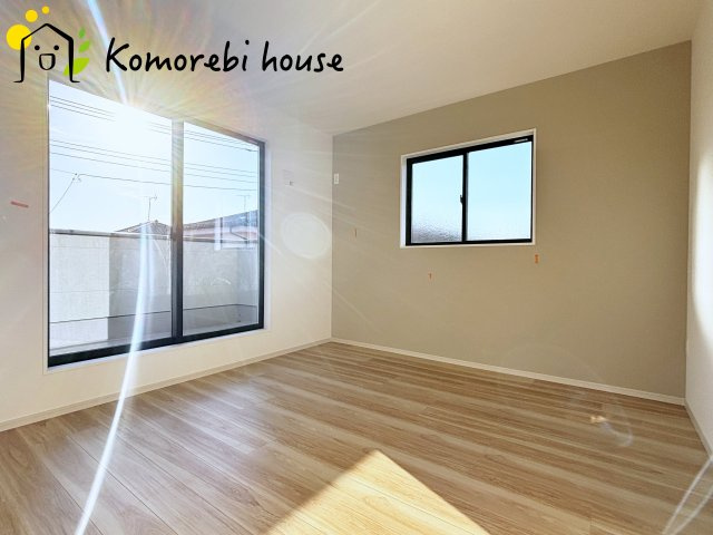 蓮田市緑町　14期　新築一戸建て　リガーレ　01の子供部屋|10/17撮影
