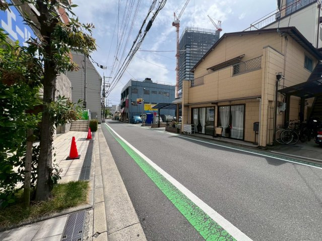 OAZO千里丘の周辺