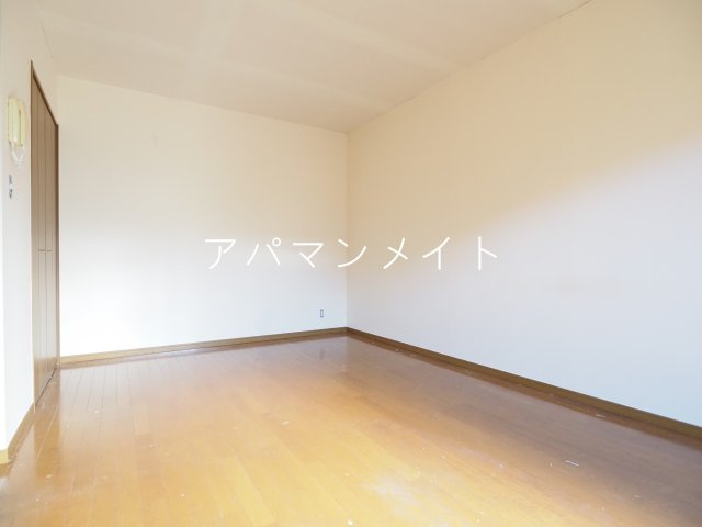 【居間・リビング】 | アムールとつか | 戸塚周辺ならアパマンメイトへＬｅｔｓ Ｇｏ ！