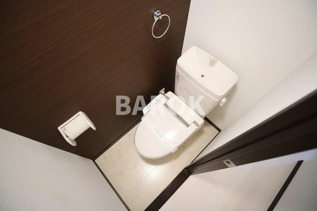 福岡市西区内浜２丁目のアパートのトイレ