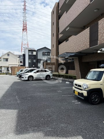 ソレアード鶴見　茨田北小学校区の駐車場|ソレアード鶴見　駐車場