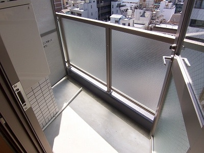 ＴＲＡＤＩＳ ＮＩＰＰＯＲＩ Ｓの内装|内装は落ち着いています