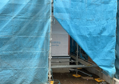 【発電・温水設備】 | 愛名新築戸建 | 省エネ給湯器とは従来型の給湯器より熱効率が高く、少ない燃料でたくさんのお湯を沸かすことが出来る高効率な給湯器のことを指します。また、省エネ給湯器には種類があり、利便性や効果なども様々です。