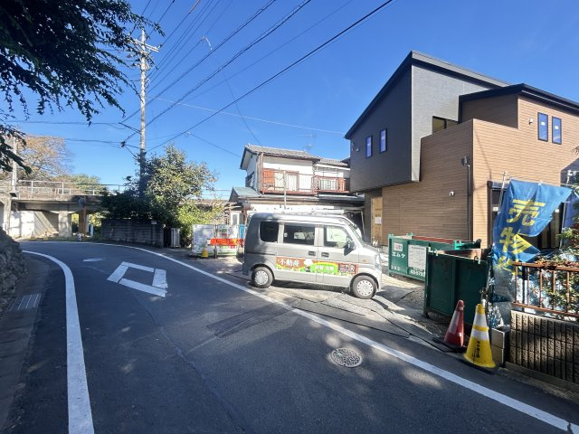 新築　高崎市栗崎町1期　LIGNAGE　１号棟の前面道路含む現地写真|現地写真　西側接道幅員約4.6ｍ