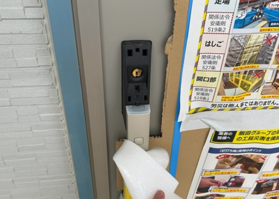 【防犯設備】 | 妻田西新築戸建 | 当然のことではありますが、オートロックやセンサーライト、ホームセキュリティーなどの防犯設備があれば、小さいお子様がいるご家庭も安心ですよね！まず物件購入の際は、防犯設備もチェックするようにしましょう。