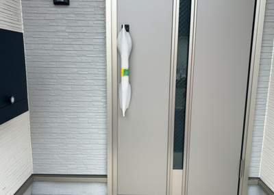 【防犯設備】 | 妻田西新築戸建 | TVモニタ付インターホンをはじめセキュリティ対策が考慮された新築一戸建て。鍵の施錠や侵入防止対策にも配慮されており、閑静な住宅地での安心できる暮らしをしっかり守ります。現地にて設備をご確認ください。