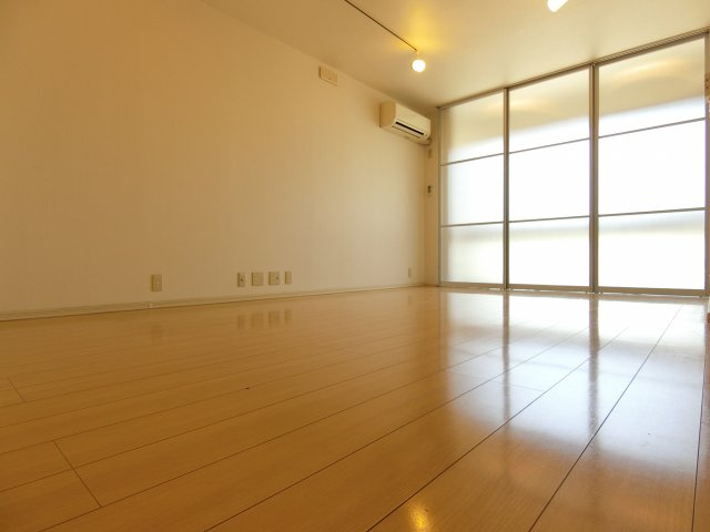 クリプトメリアの寝室