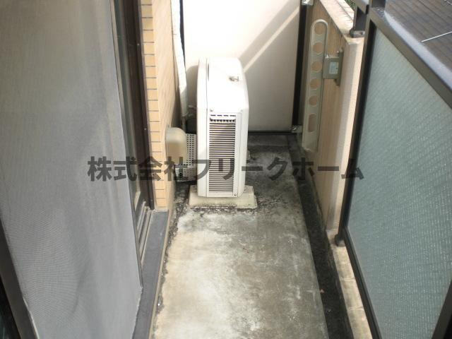 小金井市本町１丁目の賃貸マンションのバルコニー