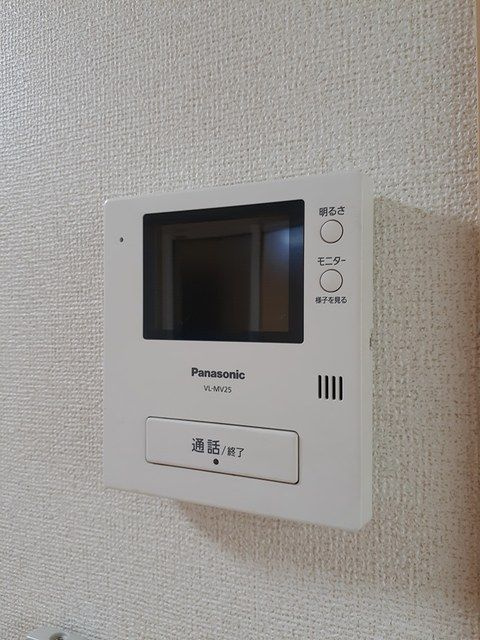 フェリオコーポのセキュリティ|モニター付インターホン