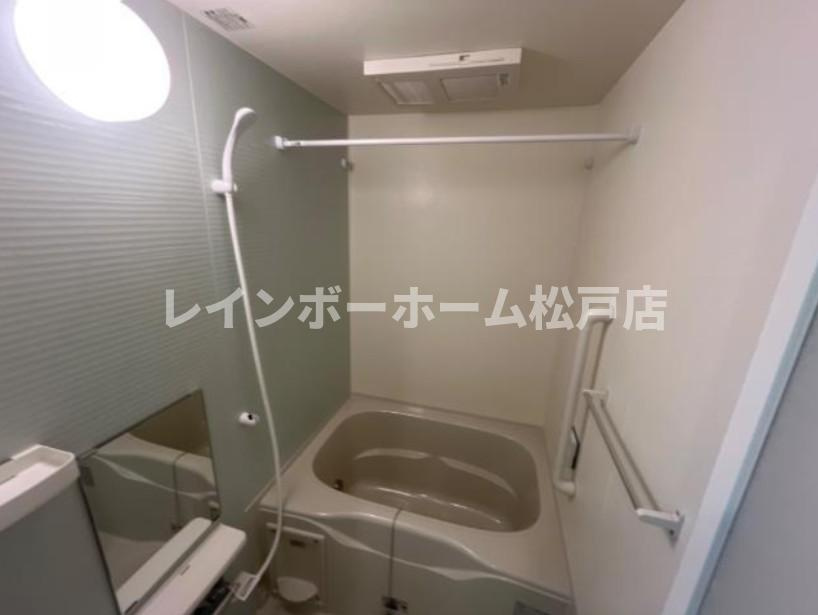 【仲介手数料：50％OFF】対象物件！の浴室|落ち着いた空間のお風呂です