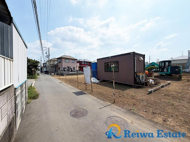 売地　茅ヶ崎市浜之郷の前面道路含む現地写真