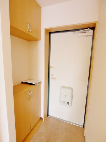 JRBハイツ矢野Ⅲ番館の玄関