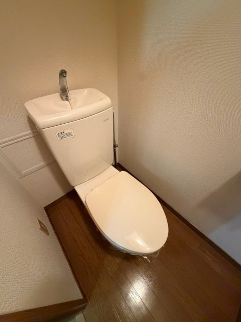 ヴェルステージ日本橋人形町のトイレ|コンパクトで使いやすいトイレです