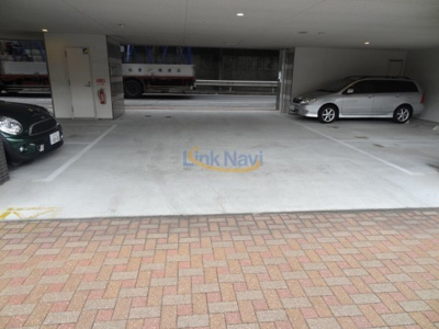 【駐車場】 | ＡＲＲＯＷ　ＦＩＥＬＤＳ壱番館