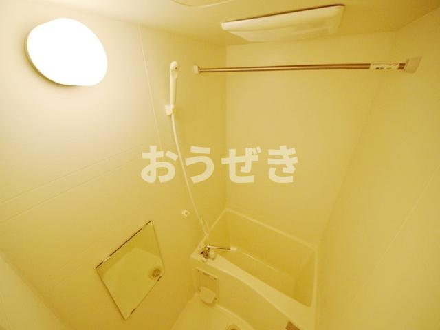 アムール　Ｃｅｒｉｓｉｅｒの浴室