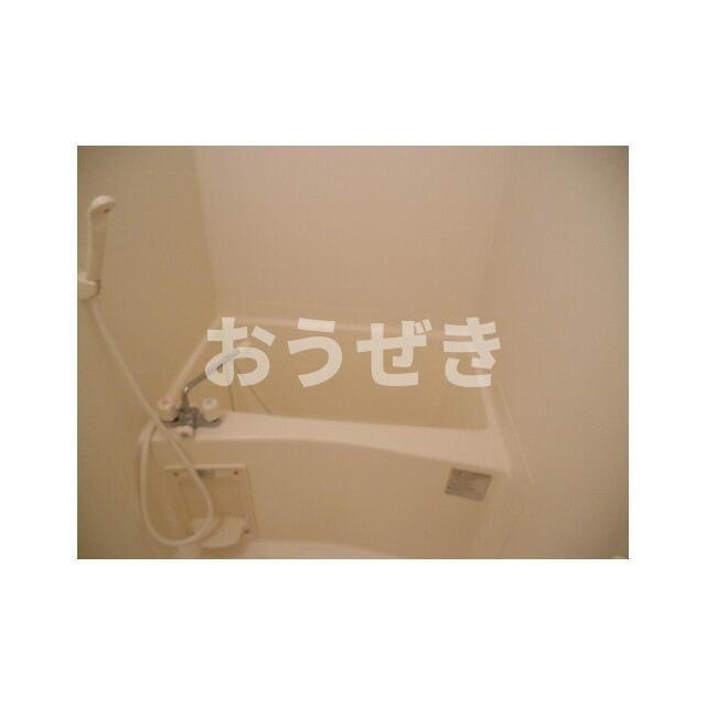 アムール　Ｃｅｒｉｓｉｅｒの浴室