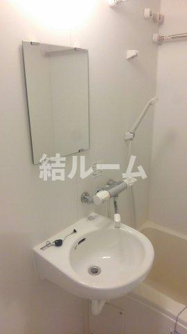 豊島区南大塚３丁目の賃貸マンションの洗面所