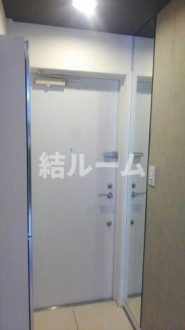 豊島区南大塚３丁目の賃貸マンションの玄関