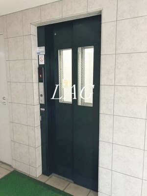 【設備】 | スクエア　コート | エレベーターです。