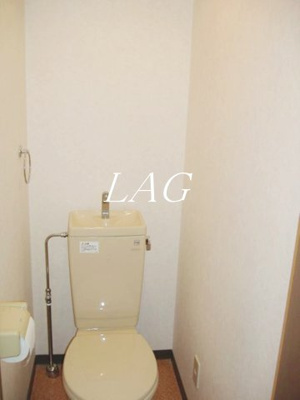 【トイレ】 | スクエア　コート | トイレです。