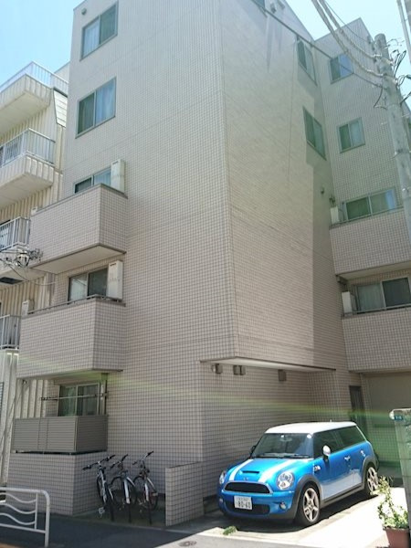 BITURBOの外観