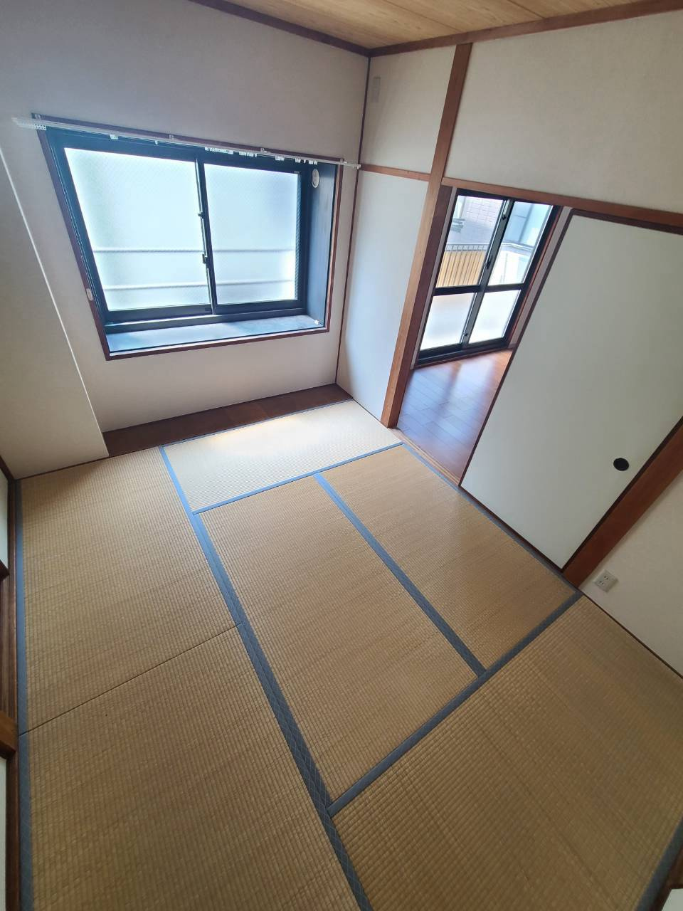 ハイツ瓦木の和室