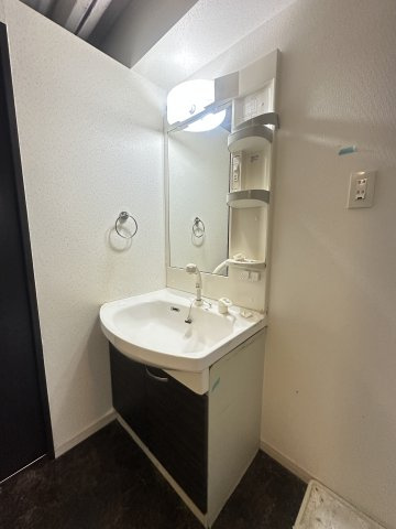 PLEAST FOMA平尾の独立洗面台