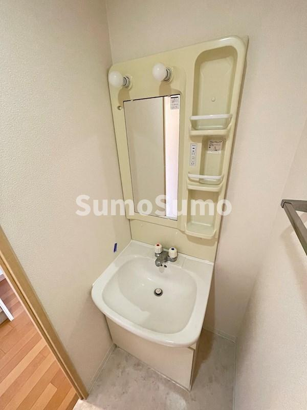 エルフィナ上呉服町の洗面所|洗面所です