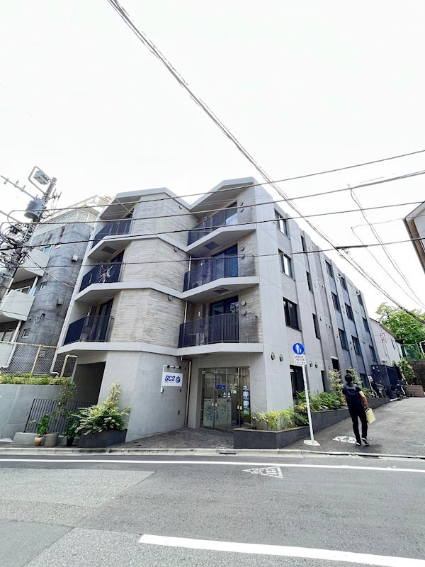 ASTILE原宿のバルコニー