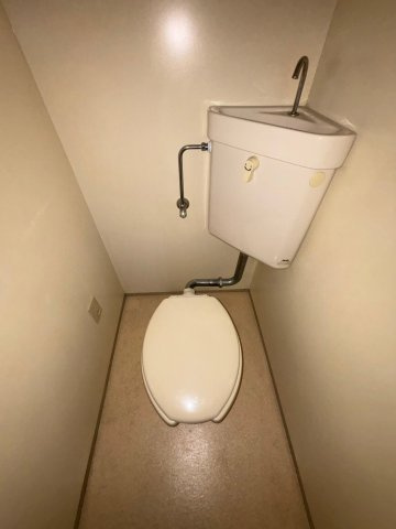 雅苑のトイレ