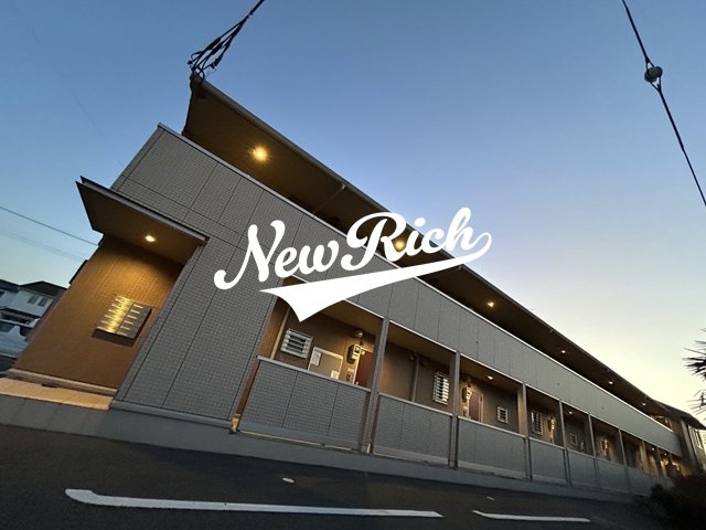伊勢崎市茂呂町１丁目のアパートの外観