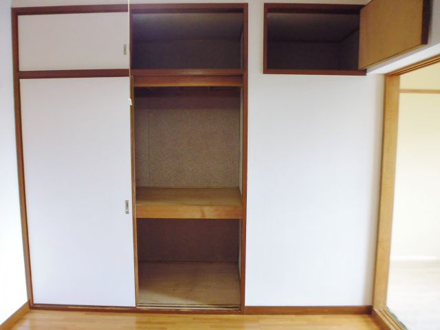 シャトル永井の収納